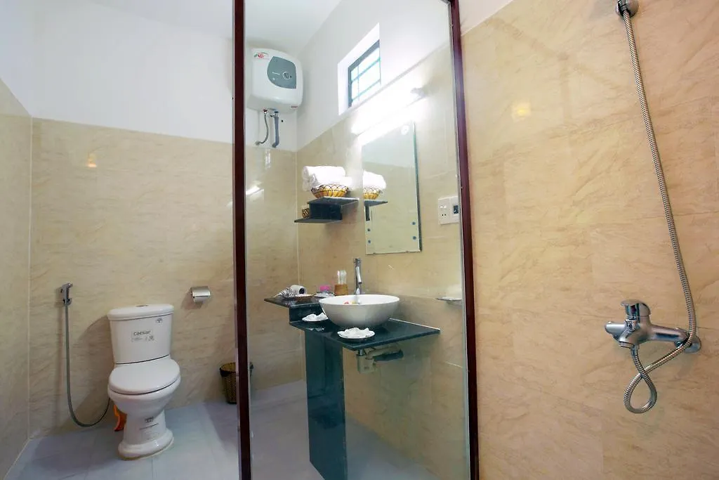 Plum Tree Homestay Χόι Αν