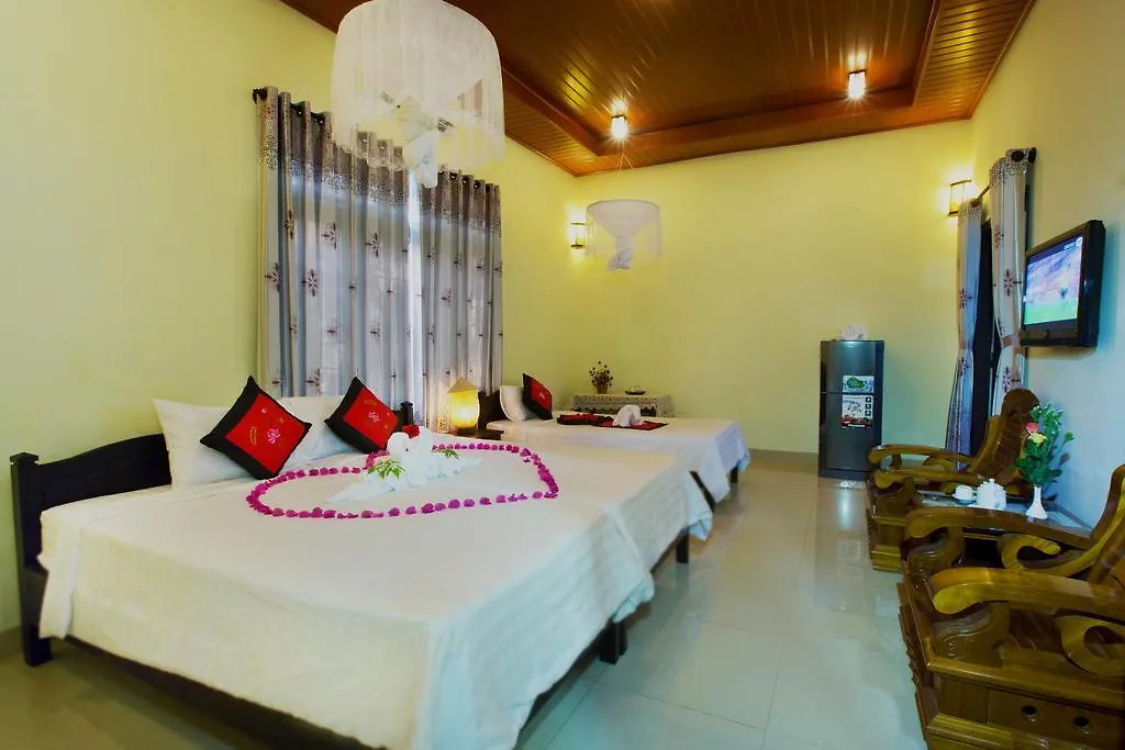 Plum Tree Homestay Χόι Αν Βιετνάμ